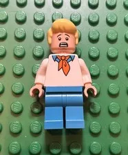 Lego Fred Jones Minifigure scd008 Scooby-Doo Mystery Machine 75902