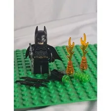 LEGO Batman Minifigure - Black Suit With Copper Belt - Sh0781 2021