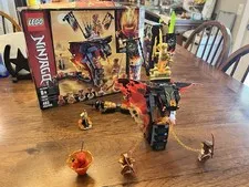 LEGO NINJAGO: Fire Fang (70674)