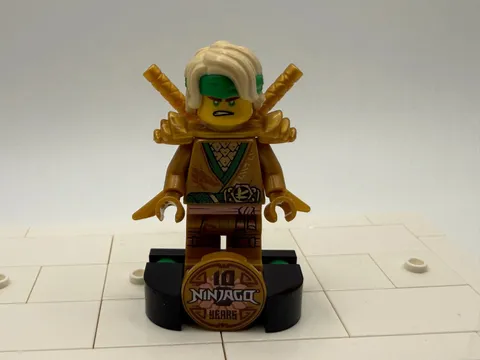 LEGO Ninjago Lloyd 10th Anniversary Golden Ninja minifigure Legacy 71735 njo0640