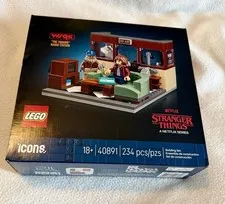 Lego Icons 40891 Stranger Things WSQK Squawk Radio Station GWP Limited Edition