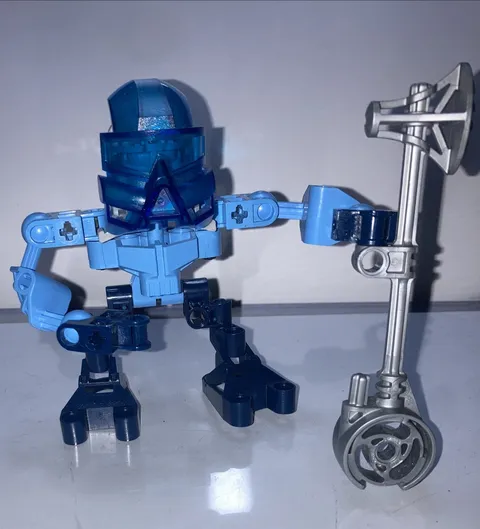 LEGO Bionicle Matoran Hahli (8583) Complete Figure Only