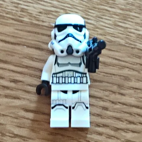 LEGO Star Wars Stormtrooper Minifigure w/ Helmet & Black Blaster, 3 Pieces