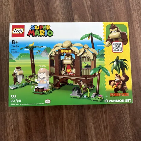 LEGO Super Mario: Donkey Kong's Tree House Expansion Set (71424)