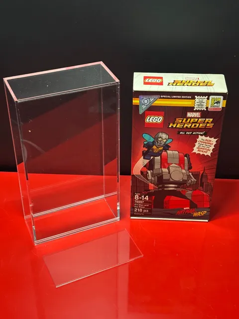 Acrylic Display Case for LEGO SDCC San Diego Comic-Con Exclusive Sets - Large