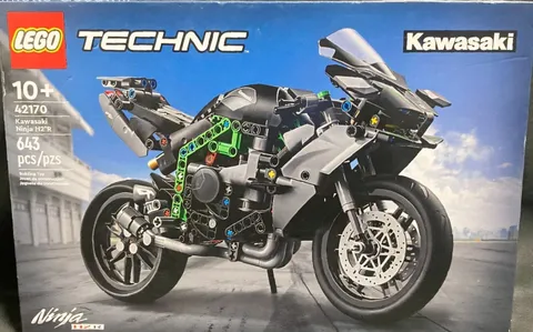 LEGO Technic Kawasaki Ninja H2R Motorcycle Toy 42170 (New Sealed)