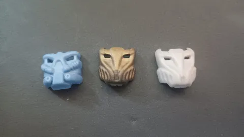 Bionicle Krana Masks, Bo Pearl Sand Blue, Za Flat Dark Gold & Pearl V Light Gray