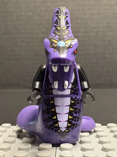 LEGO Ninjago Pythor P. Chumsworth Purple Minifigure njo0506 Set 9449 🥷 🐍