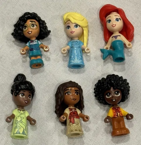 Lot 6 LEGO® Minifigures Friends Micro Dolls Disney Princesses-Ariel/Moana/Elsa/M