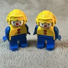 2 LEGO Duplo Vintage CLOWN Face Figures Yellow Aviator Hat