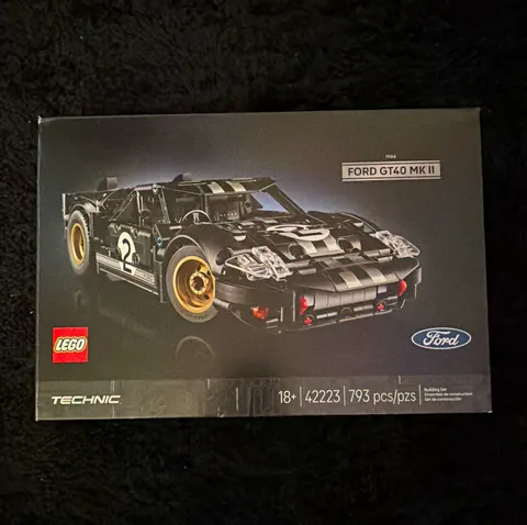 LEGO Technic Ford GT40 MK II 42223 (EMPTY BOX ONLY)
