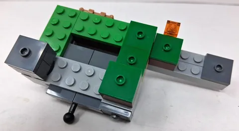 LEGO Parts Pieces to Minecraft The Training Grounds 21183 parts pieces partial