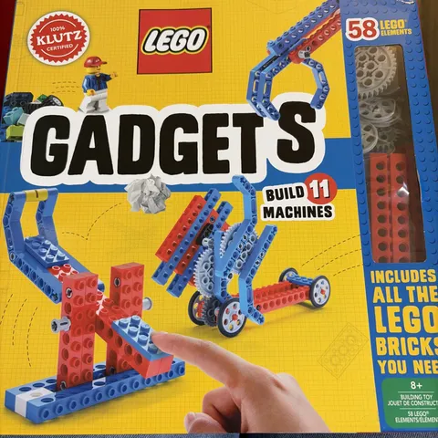LEGO Gadgets Klutz Book Build 11 Machines With 58 Elements