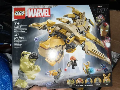Lego The Avengers vs. The Leviathan 76290 Super Heroes Minifigure Building Set