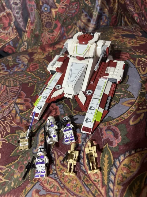 LEGO Star Wars: Republic Fighter Tank (75342)