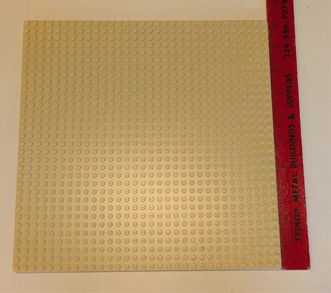 LEGO 10699 SAND Tan Baseplate 10" x 10" 32x32 stud(part 3811)  Authentic Retired