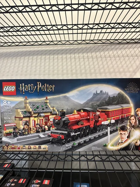 LEGO Harry Potter: Hogwarts Express & Hogsmeade Station (76423)