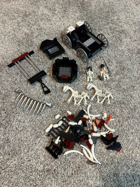 LEGO Castle 7092 Skeletons' Prison Carriage Mixed Loose Lot Incomplete
