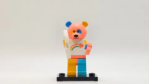 LEGO minifigure Bear Costume Guy col19-15 col356 CMF Series 19 rainbow heart