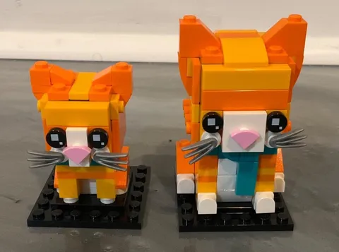 LEGO BRICKHEADZ 40480 Ginger Tabby & Kitten - Figures Only - NO Stand/Cat Bed