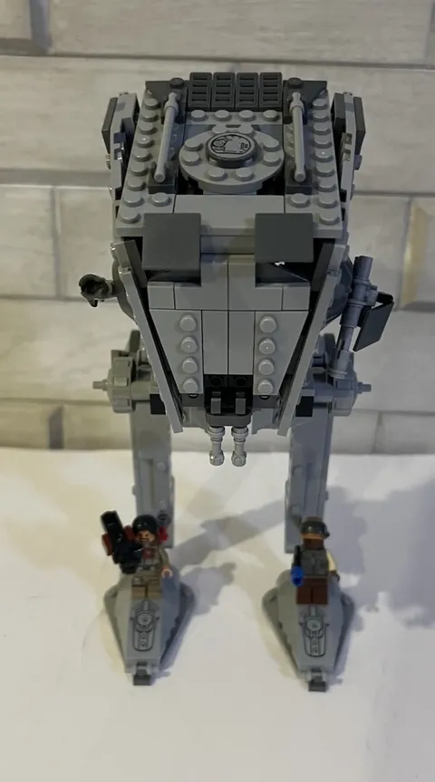 LEGO Star Wars: AT-ST Walker (75153) Pre-owned In Very Good Condition