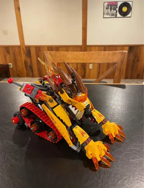 Lego Legends of Chima Laval’s fire lion (70144)