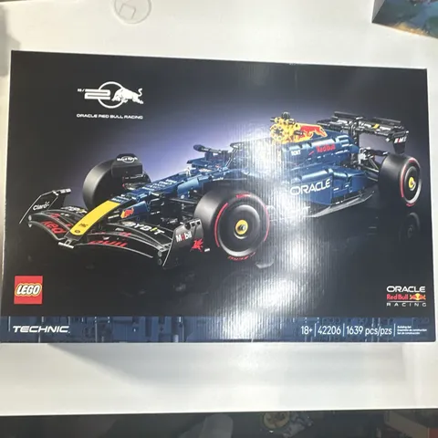 LEGO Technic Oracle Red Bull Racing RB20 F1 Car 42206 1:8 1639 pcs 18+