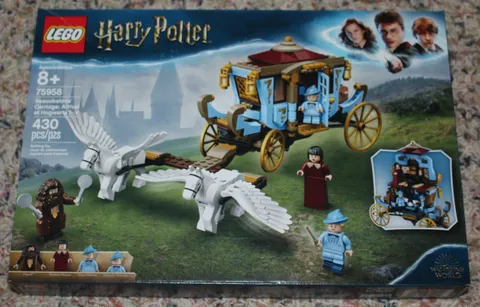 Lego Harry Potter Beauxbatons' Carriage: Arrival at Hogwarts 75958. New; sealed