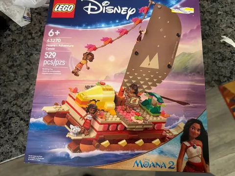 LEGO 43270 Disney Moana 2 Adventure Canoe Boat w/ Moana Mini Figures NEW in Box