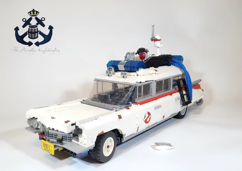 LEGO 2020 Ghostbusters ECTO-1 Model Car PARTS / PIECES Set 10274 Desk Display