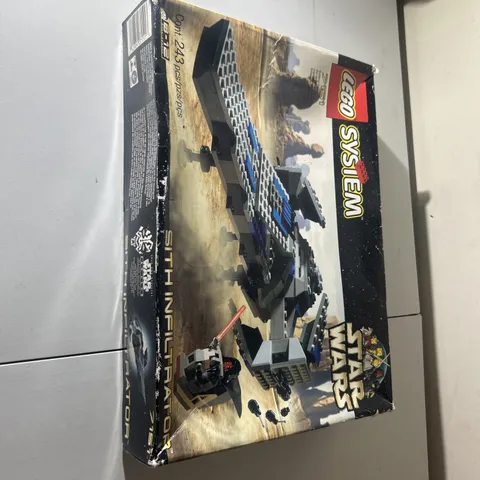 LEGO Star Wars: Sith Infiltrator (7151)