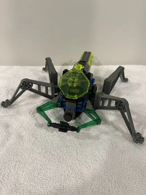 LEGO Space: Arachnoid Star Base (6977) - ONE PIECE ONLY