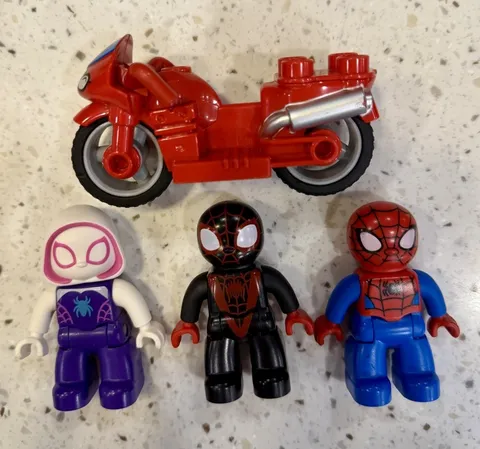 LEGO DUPLO Spider Man And Ghost with Red Motorcycle Marvel Superhero Minifigure