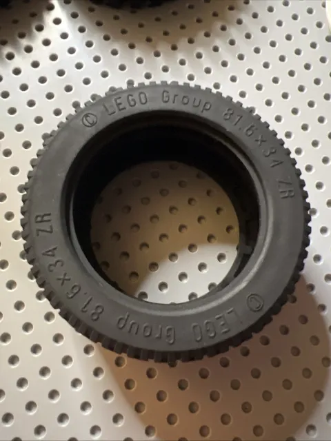 LEGO 2997 Black Tire 81.6 x 34 ZR Technic Straight Tread 1999 Discontinued
