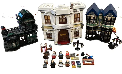 Vintage Harry Potter 10217 Diagon Alley Lego Set Used Incomplete