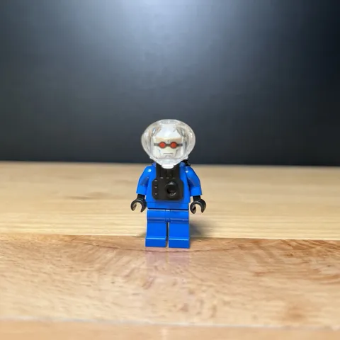 Mr Freeze Lego Mini Figure - From Batman Bat Cave 7783 Set (UV PRINTED)