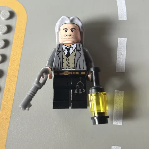 LEGO Harry Potter Argus Filch Minifigure hp097 Hogwarts Castle