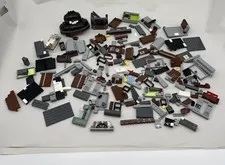 LEGO The Batman Movie: Arkham Asylum 70912 Incomplete Set Parts