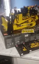 LEGO TECHNIC: App-Controlled Cat D11 Bulldozer (42131) -  w/manual and decals