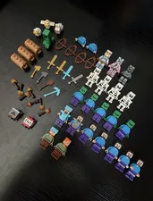 LEGO Minecraft Mini-Figure Lot & Extra Pieces