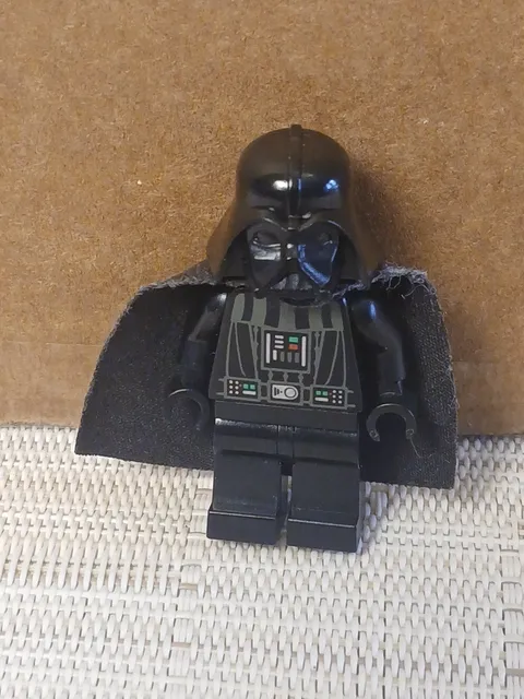 LEGO Star Wars 8017 10188 Darth Vader Minifigure Sith Death Star sw0209