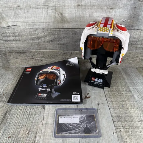 LEGO Star Wars: Luke Skywalker (Red Five) Helmet (75327) Pre-Owned Comp W/Manual