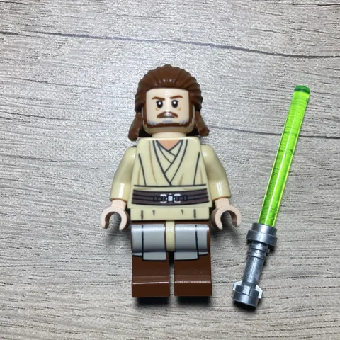 LEGO Star Wars Minifigure - Qui-Gon Jinn w/ Green Lightsaber Weapon