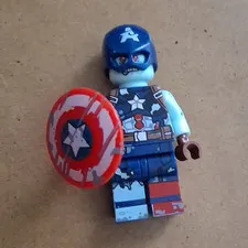 LEGO Marvel Studios Zombie Captain America Glow-in-the-Dark Minifig Shield