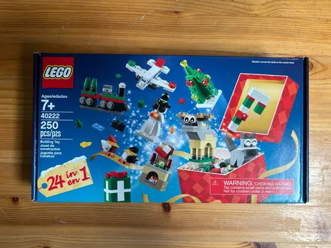 LEGO 40222 24-in-1 Christmas Build-Up  250 Pcs. 7+ Advent Calendar Snowman NEW