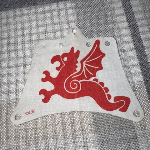 Sea Serpent Ship Boat Vessel Red & White Cloth Sail Flag Lego Set 6057 sailbb19