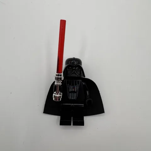 Lego Star Wars Darth Vader Black Head Minifigure SW0386 Chrome Lightsaber