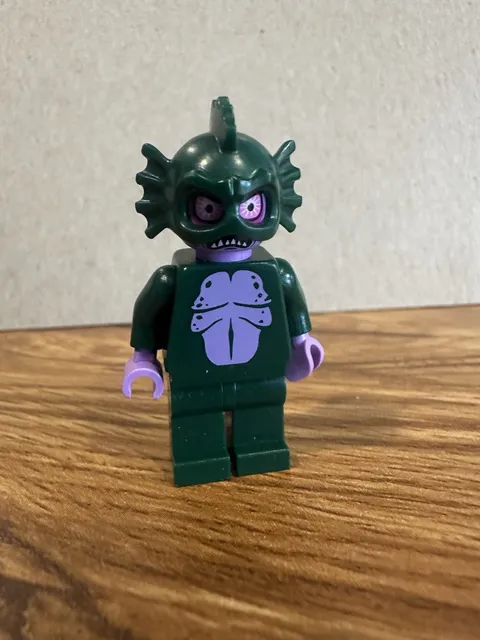 Lego Scooby Doo Swamp Monster Minifigure
