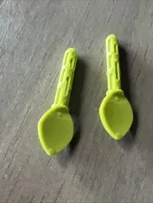 LEGO 37429 Lime Technic, Pin 3L with Friction Ridges and Leaf on End - 2 Pieces
