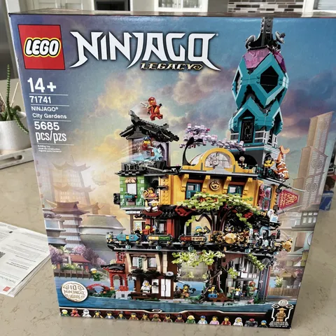 LEGO NINJAGO: NINJAGO City Gardens #71741 New Retired
